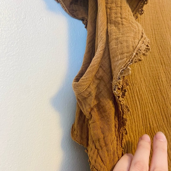 Sézane Ester Blouse in Coffee - Picture 8 of 11